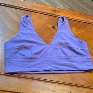 Lululemon align vneck sports bra lavender